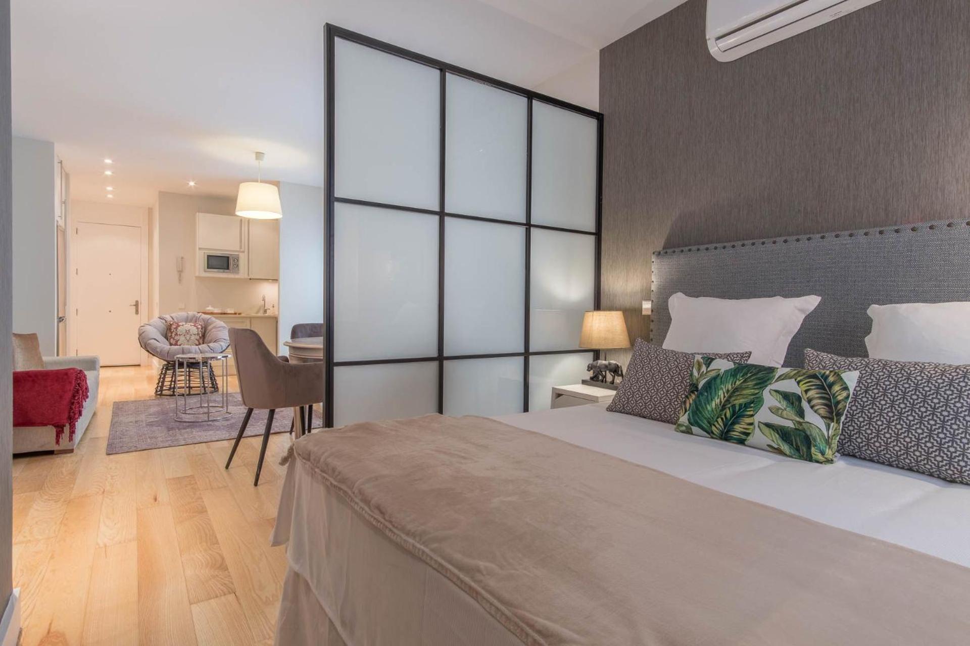 Loft En Barrio Latina Madrid La Latina VII Apartment Luaran gambar